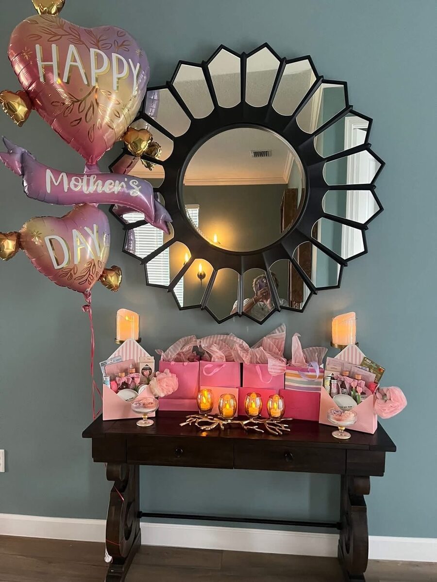 Mother's Day gift bag display
